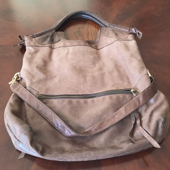 Foley and Corinna Tote - Picture 2 of 3